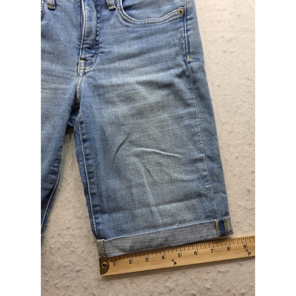 Ralph Lauren Women's Cuffed Hem Blue Denim Cut Off Jeans. Size 2 - Picture 6 of 8